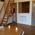 La Loge Du Vieux לינה וארוחת בוקר
