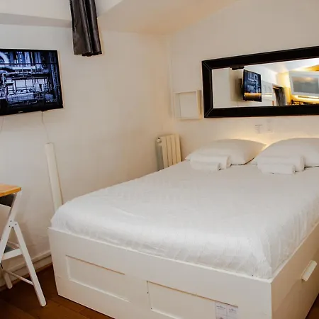 Bed & Breakfast Loge Du Vieux D'hotes Lyon