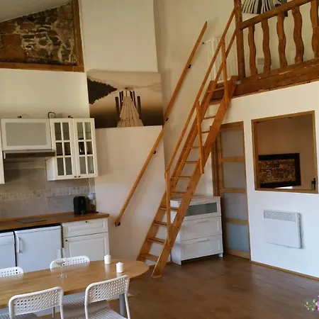 Frühstückspension La Loge Du Vieux 2*